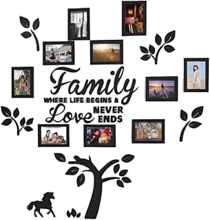 Quadro decorativo em forma de árvore com porta-retratos e frase inspiradora