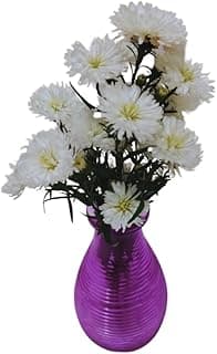 Vaso decorativo roxo com flores brancas