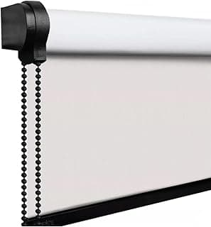 Cortina persiana rolo preta com tecido branco, correntes pretas, fundo branco