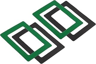 Quatro molduras magnéticas verdes e pretas para geladeira, fundo branco