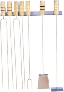 Kit de churrasco com 4 espetos, garfo, rastelo e pá para brasa com suporte de parede.