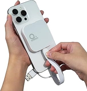 Capa magnética para iPhone com cabo USB-C conectado, fundo branco