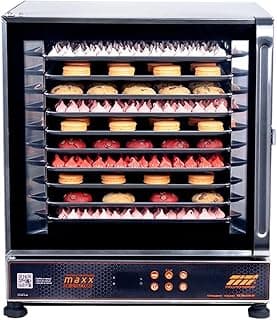 Forno elétrico turbo profissional MAXX com 10 assadeiras, 69 litros, preto e prata, mostrando doces variados.