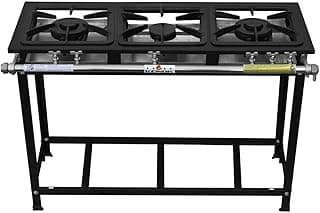 Fogão industrial de 3 bocas em aço inoxidável, fundo branco