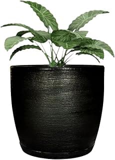 Vaso decorativo grande em forma de cone preto com planta verde
