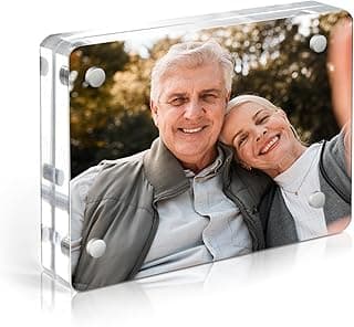 Moldura de acrílico transparente 6x8 cm com foto de casal sorrindo