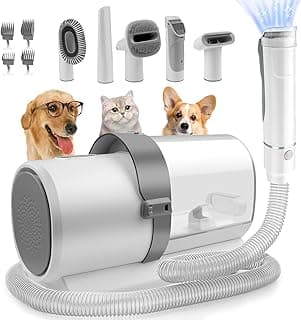 Aspirador de pó para animais de estimação com acessórios e animais ao redor