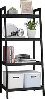 Estante de bambu SMIBUY com cinco prateleiras, livros, planta e caixas de armazenamento
