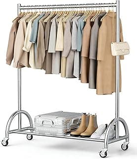 Suporte de roupas MISSLO com rodas, várias roupas penduradas, fundo branco