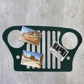 Quadro decorativo em forma de grade de Jeep verde, fundo cinza claro