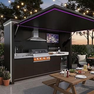 Ilha de cozinha externa modular com churrasqueira, pia e iluminação LED roxa.