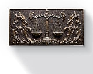 Quadro decorativo com balança da justiça em bronze envelhecido, estilo clássico vintage.