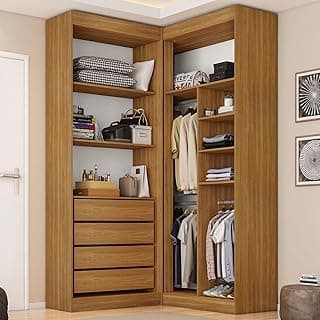 Guarda-roupa em L com 4 gavetas e 3 cabideiros, cor freijó e branco, interior aberto, prateleiras e espaço para pendurar roupas