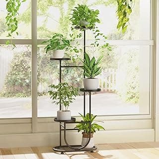 Estante de metal preto com cinco níveis para plantas em vasos