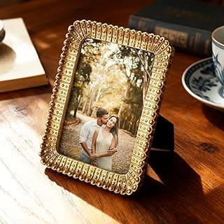 Porta-retrato dourado vintage com moldura retrô para decoração de casa