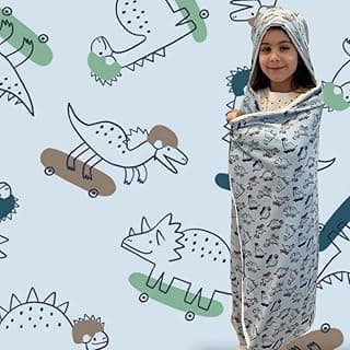 Toalha de banho infantil com capuz grande premium com estampa de dinossauros, 100% algodão, menina vestida
